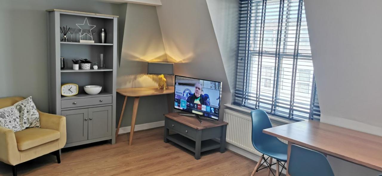 17 South Street Top Flat Скарбъро Екстериор снимка